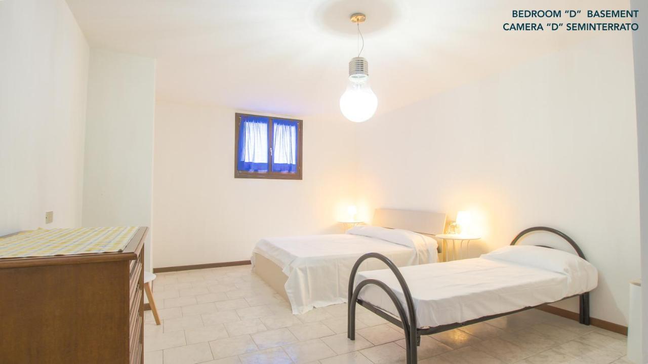 Villa Mio Desenzano del Garda Bagian luar foto